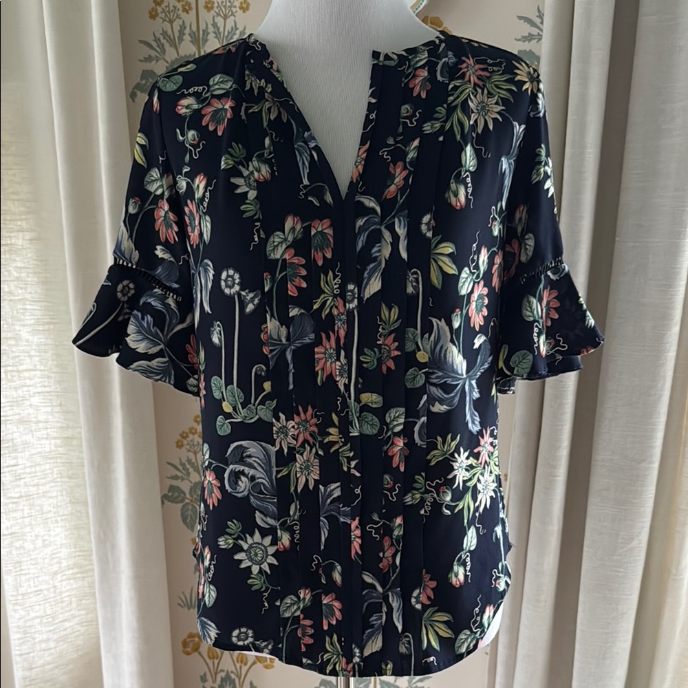 Floral Ruffle Sleeve Top